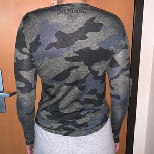 Long sleeve